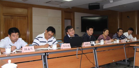 院地合作局与发改委西部司举行工作会谈