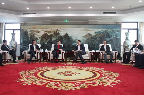 中科院与中化集团举行科技合作座谈会并签署全面合作协议