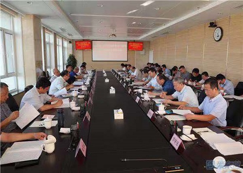张亚平赴山东东营调研盐碱地农业发展情况